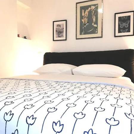 Stop Over Blq Bed and breakfast Bolonia
